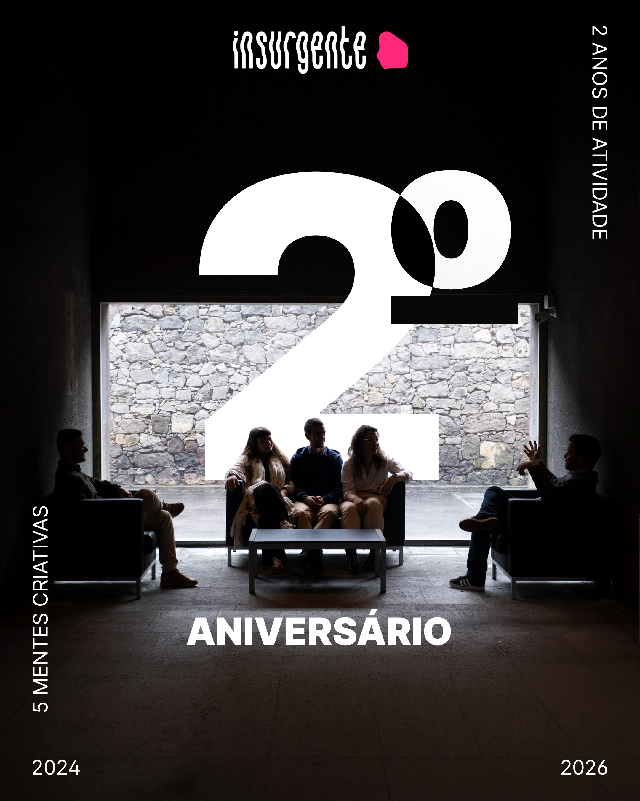 Cartaz do 2.º aniversário da Insurgente: equipa em silhueta no escritório da UnOffice, com o número 2 e a palavra Aniversário em destaque